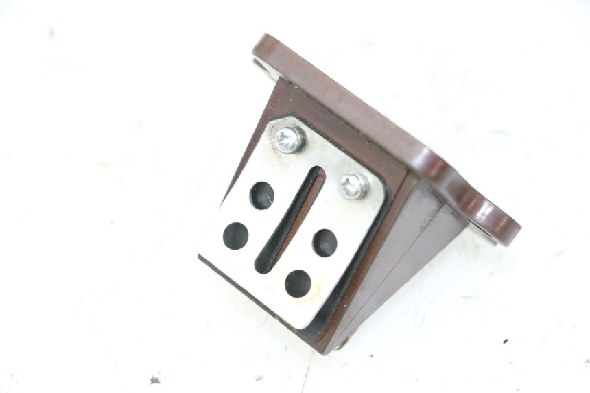 photo de OBUDOWA ZAWORÓW KANAŁOWYCH PEUGEOT STREETZONE I 2T 50 (2018 - 2020) - Zoom stanu zużycia