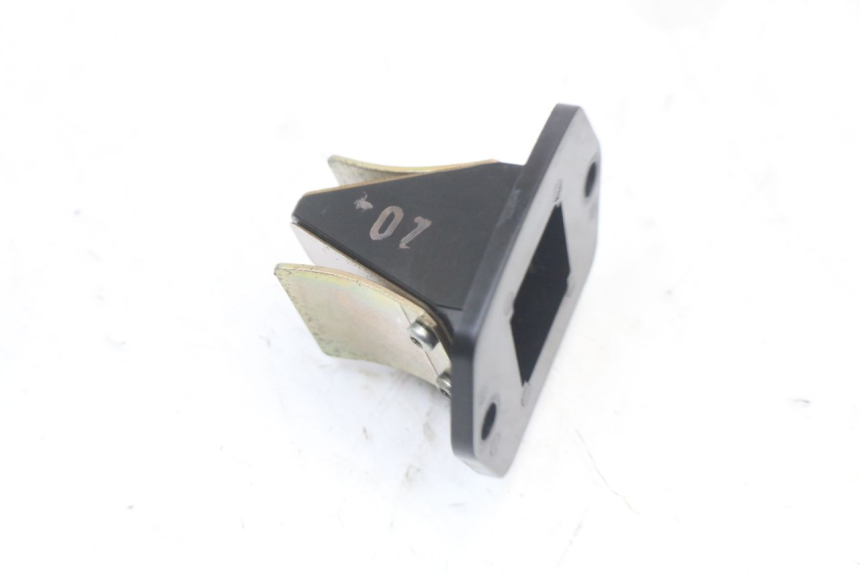 photo de OBUDOWA ZAWORÓW KANAŁOWYCH PIAGGIO TYPHOON 50 (2000 - 2009) - Widok główny