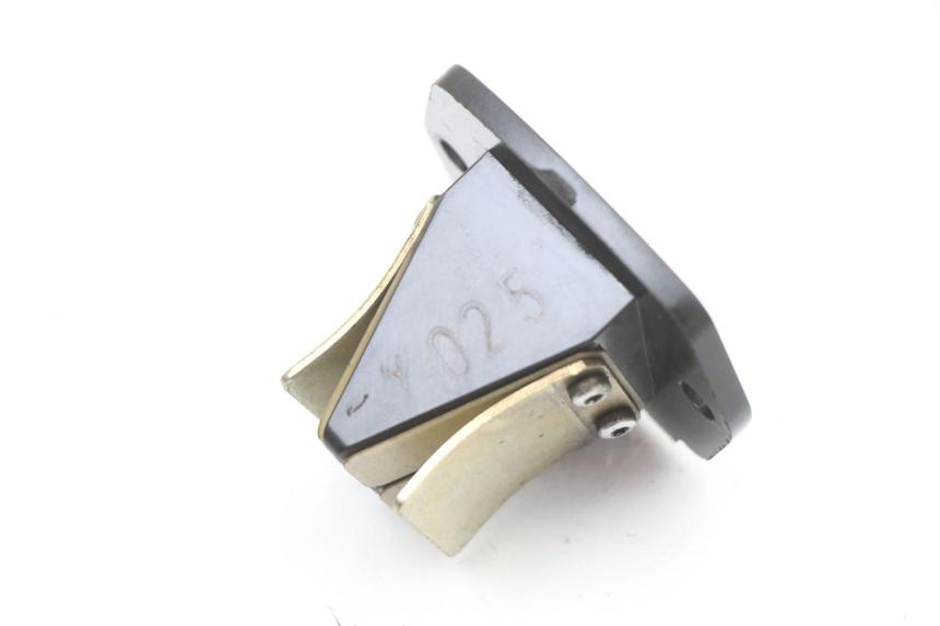 photo de OBUDOWA ZAWORÓW KRZYWKOWYCH PIAGGIO VESPA LX 2T 50 (2005 - 2013) - Szczegół części