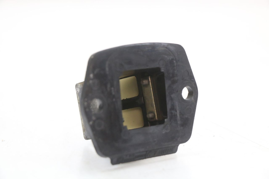 photo de OBUDOWA ZAWORÓW KANAŁOWYCH PIAGGIO VESPA S 2T 50 (2007 - 2014) - Zbliżenie techniczne