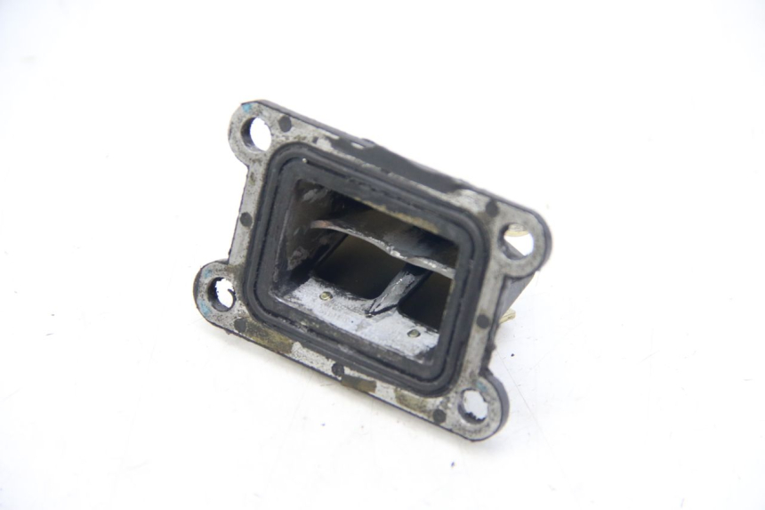 photo de SKRZYNKA ZAWORÓW KANAŁOWYCH PEUGEOT XP6 50 (1997 - 2003) - Inny kąt widzenia