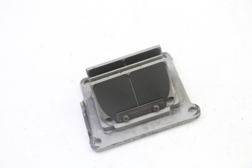 photo de OBUDOWA ZAWORÓW KANAŁOWYCH YAMAHA YZ 125 (1998 - 2005) - Widok główny