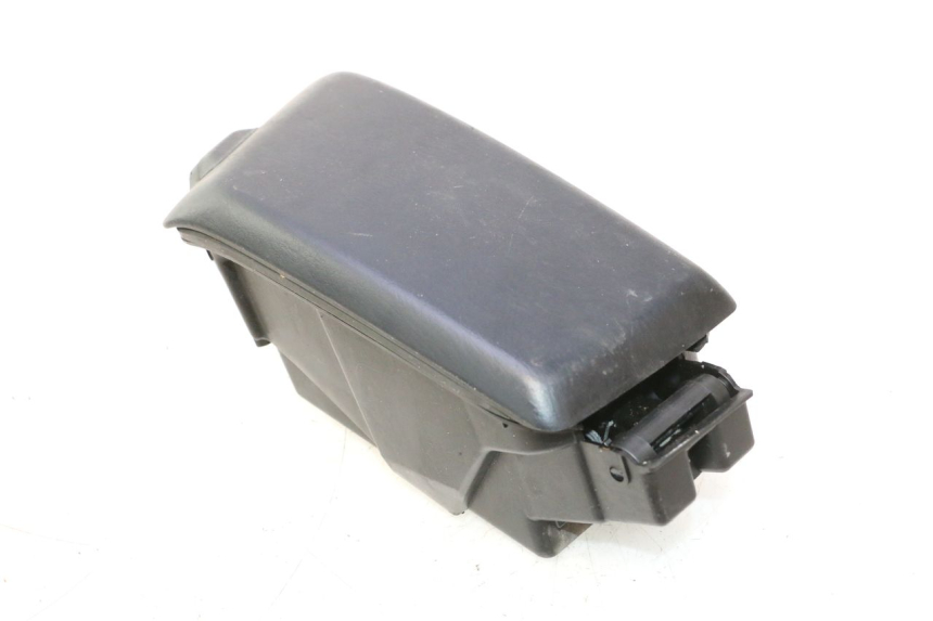 photo de SCHOWEK NA RĘKAWICZKI HONDA FJS SILVER WING SILVERWING 400 (2005 - 2008) - Zbliżenie techniczne