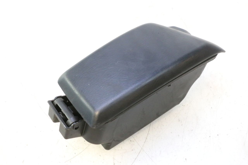 photo de SCHOWEK NA RĘKAWICZKI HONDA FJS SILVER WING SILVERWING 400 (2005 - 2008) - Szczegół części