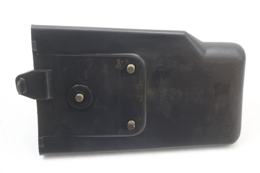 photo de SCHOWEK NA RĘKAWICZKI SUZUKI GN 125 (1997 - 2000) - Inny kąt widzenia