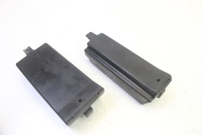 photo de SCHOWEK NA RĘKAWICZKI KAWASAKI GPX R WARBIRD 600 (1988 - 1993) - Inny kąt widzenia