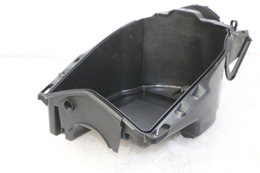 photo de SCHOWEK NA RĘKAWICZKI PEUGEOT VIVACITY 125 (2010 - 2017) - Szczegół części