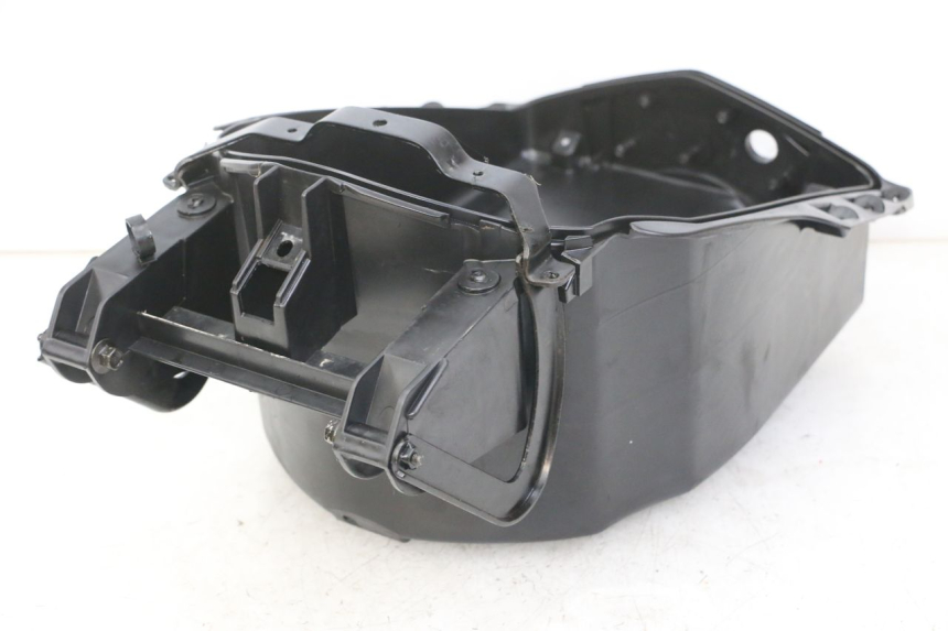 photo de SCHOWEK NA RĘKAWICZKI PEUGEOT VIVACITY 125 (2010 - 2017) - Zbliżenie techniczne