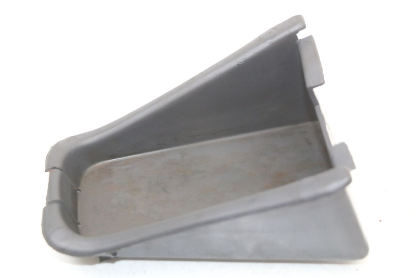 photo de SCHOWEK NA RĘKAWICZKI APRILIA SR CARB LC 2T 50 (2004 - 2012) - Zoom stanu zużycia