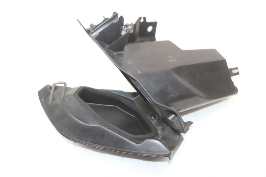 photo de SCHOWEK NA RĘKAWICZKI YAMAHA XMAX X-MAX ABS 125 (2017 - 2020) - Inny kąt widzenia