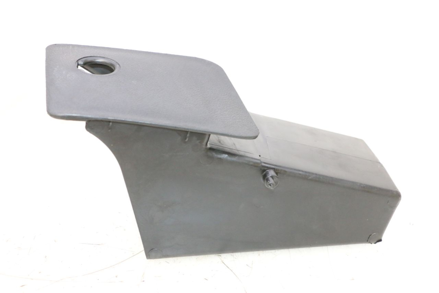 photo de Schowek YAMAHA YP MAJESTY 125 (1998 - 2001) - Inny kąt widzenia