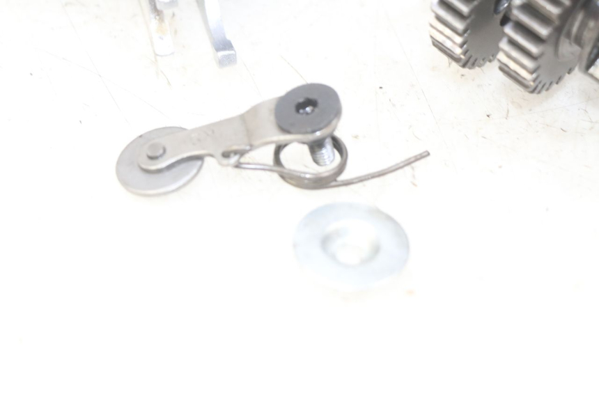 photo de SKRZYNIA BIEGÓW ORION AGB37 CRF1 DIRT BIKE 125 (2013 - 2021) - Widok profilu