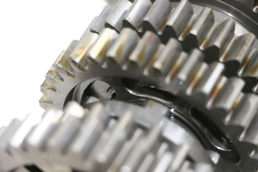 photo de SKRZYNIA BIEGÓW MV AGUSTA BRUTALE R WALLY 910 (2008 - 2008) - Zoom jakości