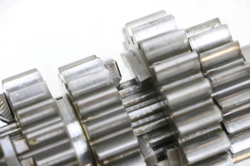 photo de SKRZYNIA BIEGÓW MV AGUSTA BRUTALE R WALLY 910 (2008 - 2008) - Zoom stanu zużycia