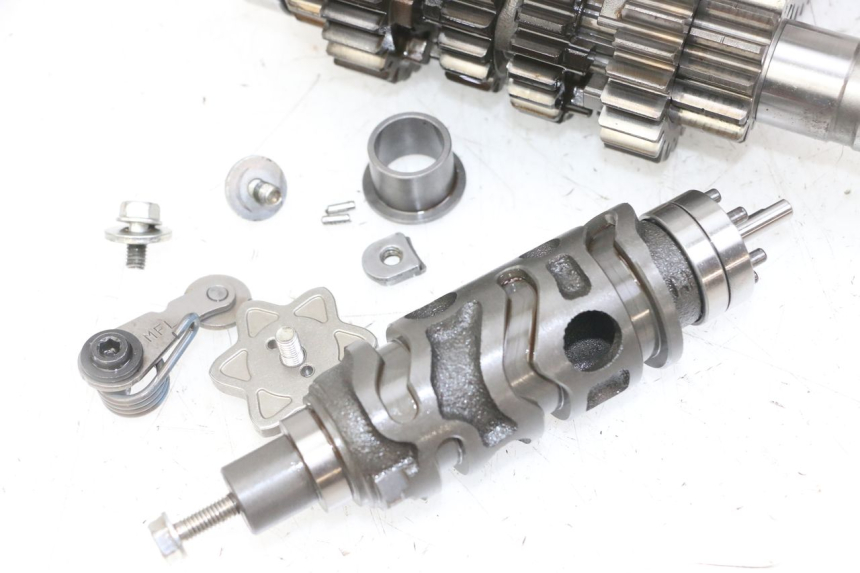 photo de SKRZYNIA BIEGÓW HONDA CB R 1000 (2018 - 2023) - Kontrola wizualna