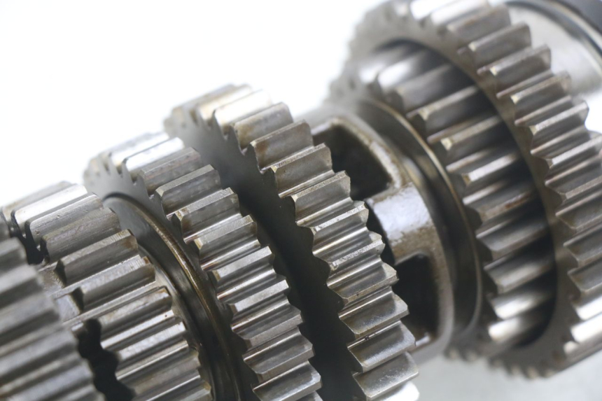 photo de SKRZYNIA BIEGÓW HONDA CBF 500 (2004 - 2007) - Zbliżenie techniczne