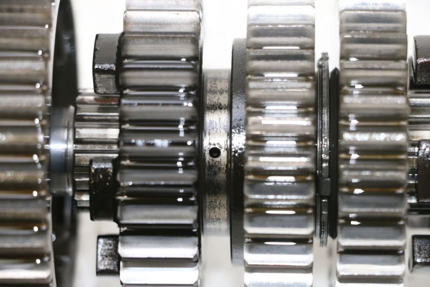 photo de SKRZYNIA BIEGÓW HONDA CBR RR FIREBLADE 900 (1992 - 1994) - Szczegóły charakterystyczne