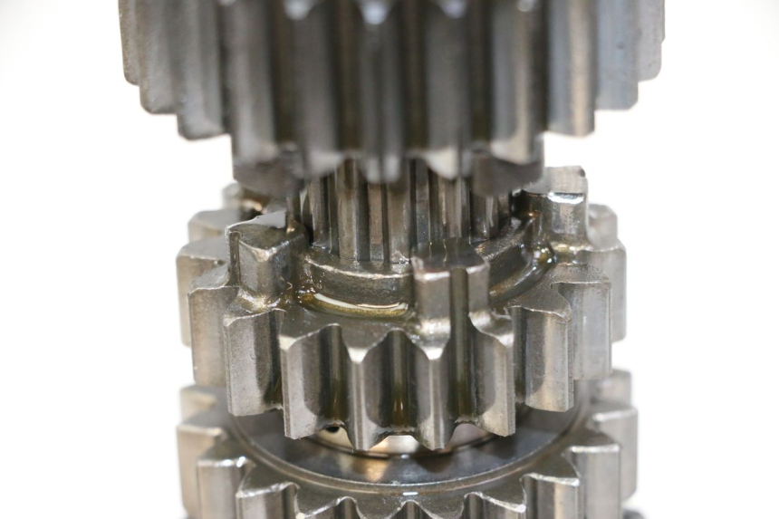 photo de SKRZYNIA BIEGÓW HONDA CBR RR FIREBLADE 900 (1992 - 1994) - Struktura - zbliżenie