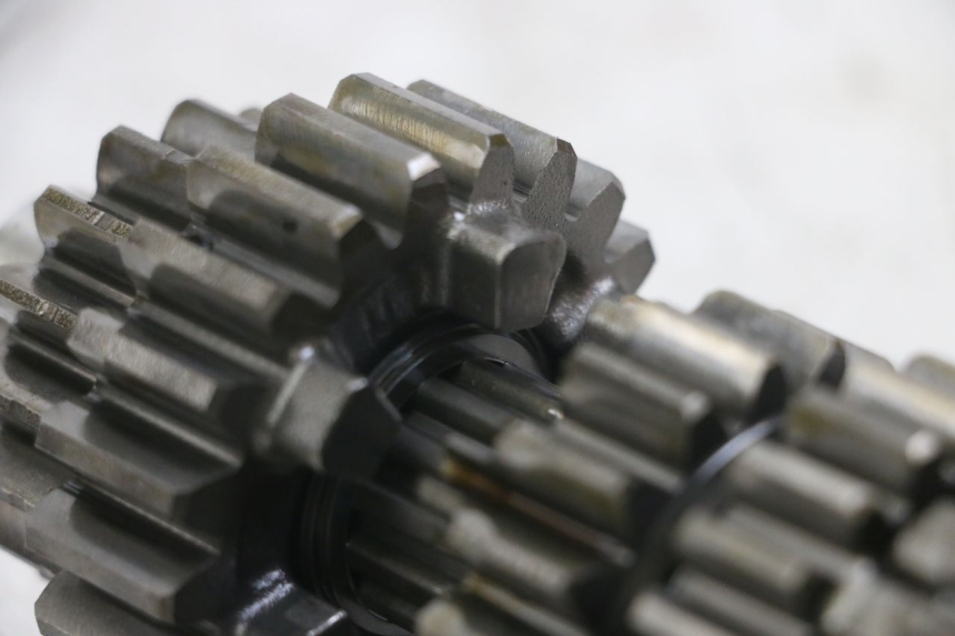 photo de SKRZYNIA BIEGÓW HONDA CBRF CBR-F PC41 600 (2011 - 2013) - Stan powierzchni