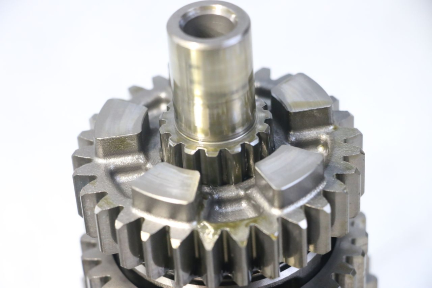 photo de SKRZYNIA BIEGÓW HONDA CBRF CBR-F PC41 600 (2011 - 2013) - Inny kąt widzenia