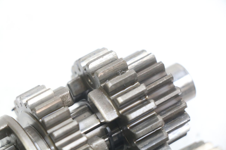 photo de SKRZYNIA BIEGÓW HONDA CM 125 (1983 - 2003) - Widok z bliska