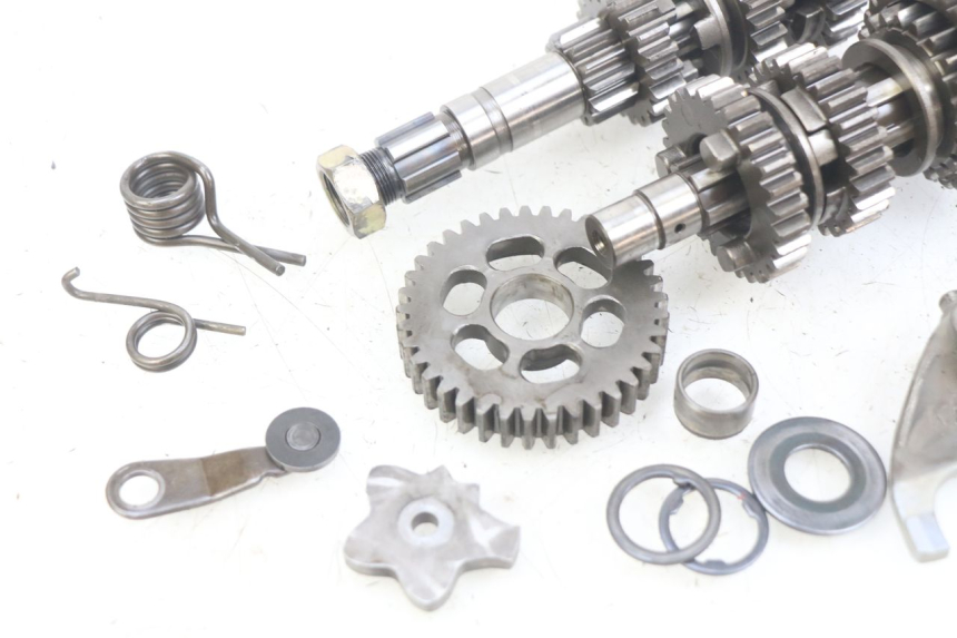 photo de SKRZYNIA BIEGÓW HONDA CM 125 (1983 - 2003) - Alternatywny kąt