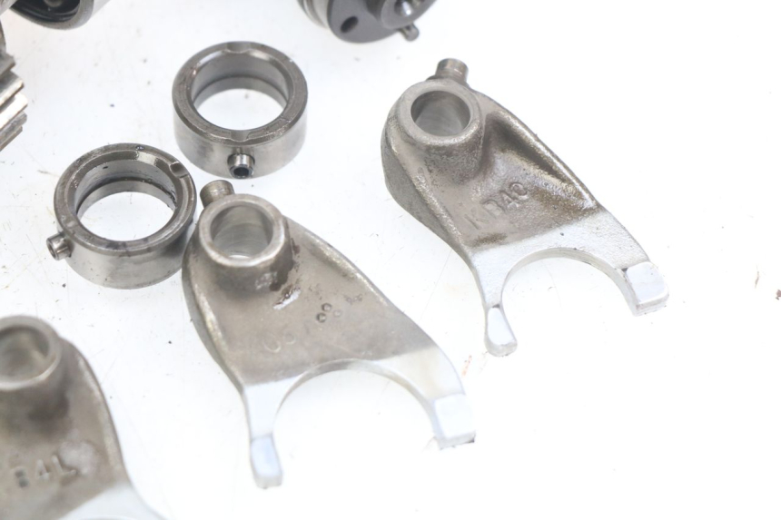 photo de SKRZYNIA BIEGÓW HONDA CM 125 (1983 - 2003) - Widok profilu