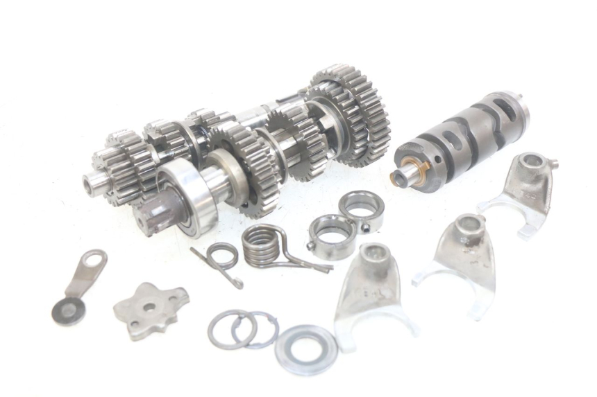 photo de SKRZYNIA BIEGÓW HONDA CM 125 (1983 - 2003) - Inny kąt widzenia