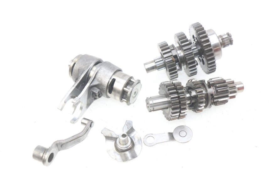 photo de SKRZYNIA BIEGÓW CCR DIRT BIKE 110 - Widok główny