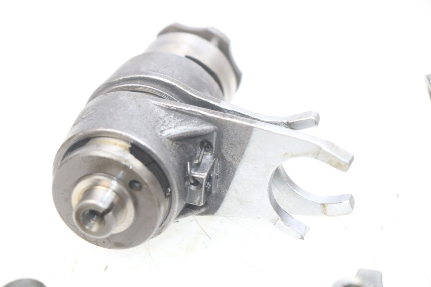 photo de SKRZYNIA BIEGÓW CCR DIRT BIKE 110 - Zdjęcie dodatkowe