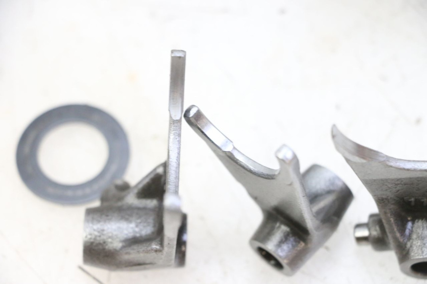 photo de SKRZYNIA BIEGÓW APRILIA ETX 125 (1998 - 2002) - Inny kąt widzenia