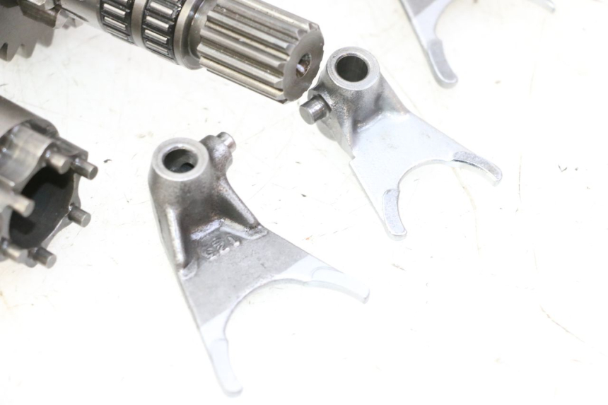 photo de SKRZYNIA BIEGÓW APRILIA ETX 125 (1998 - 2002) - Punkty mocowania