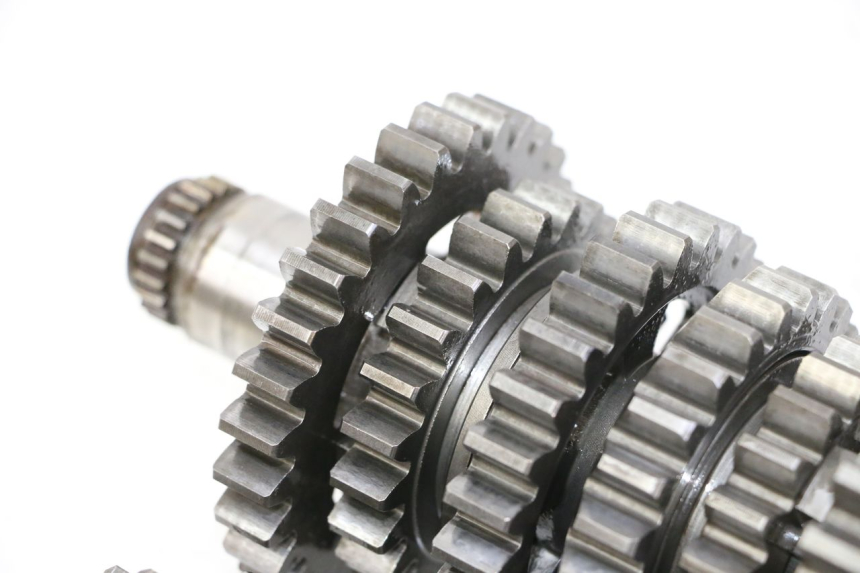 photo de SKRZYNIA BIEGÓW APRILIA ETX 125 (1998 - 2002) - Zbliżenie komponentów