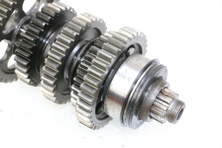 photo de SKRZYNIA BIEGÓW YAMAHA FJ 36Y 1100 (1984 - 1985) - Zbliżenie komponentów