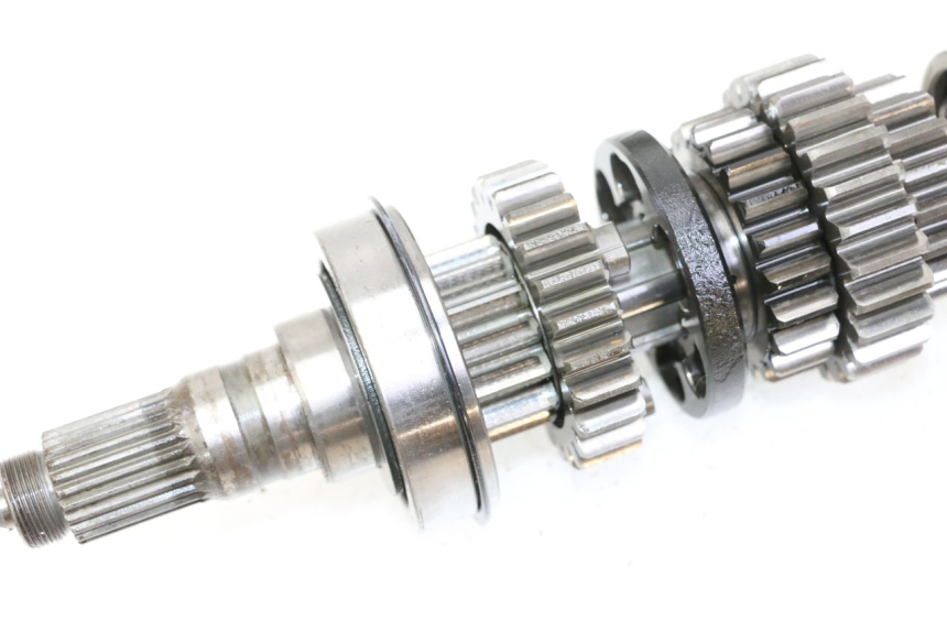 photo de SKRZYNIA BIEGÓW YAMAHA FJ 36Y 1100 (1984 - 1985) - Widok ogólny