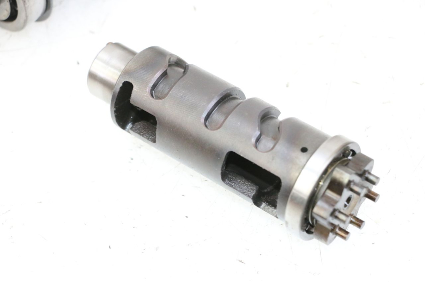 photo de SKRZYNIA BIEGÓW YAMAHA FJ 36Y 1100 (1984 - 1985) - Punkty mocowania