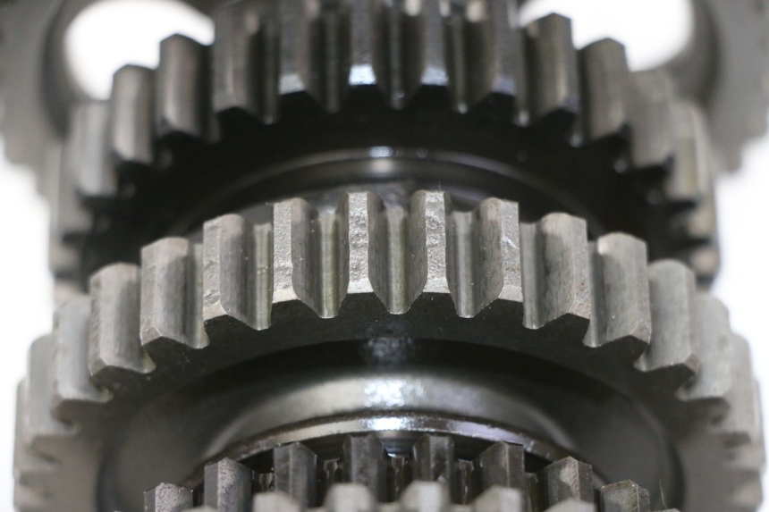 photo de SKRZYNIA BIEGÓW YAMAHA FJ 36Y 1100 (1984 - 1985) - Zbliżenie techniczne