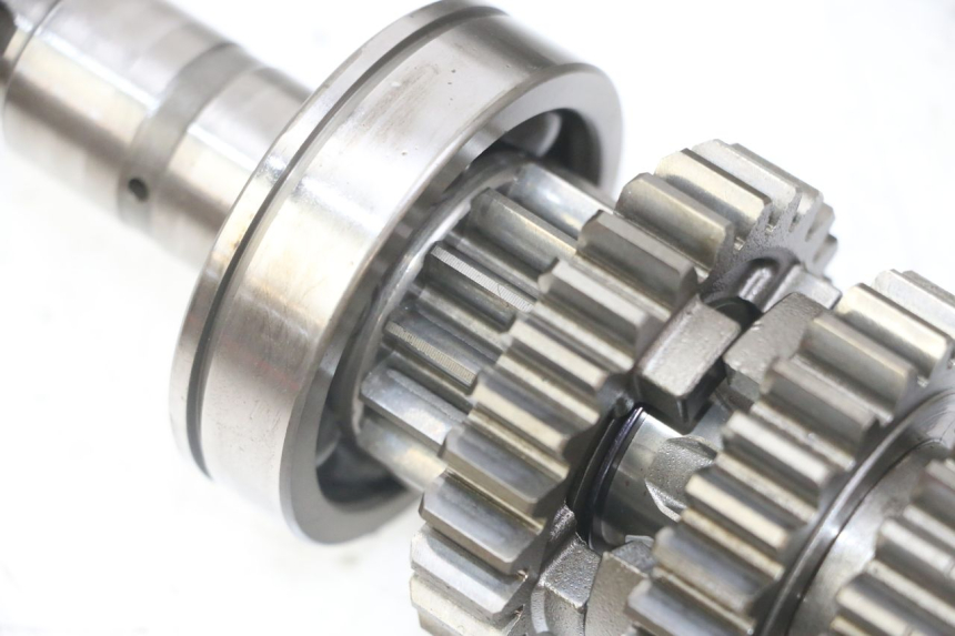 photo de SKRZYNIA BIEGÓW SUZUKI GS GSE 500 (2001 - 2003) - Zbliżenie komponentów