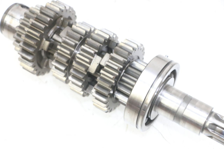 photo de SKRZYNIA BIEGÓW SUZUKI GS GSE 500 (2001 - 2003) - Stan powierzchni