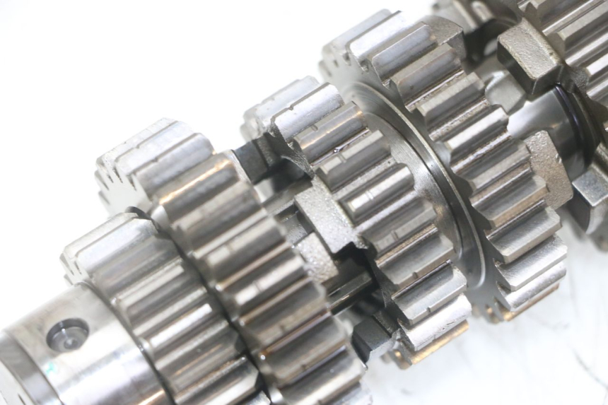 photo de SKRZYNIA BIEGÓW SUZUKI GS GSE 500 (2001 - 2003) - Oznaczenia i referencje