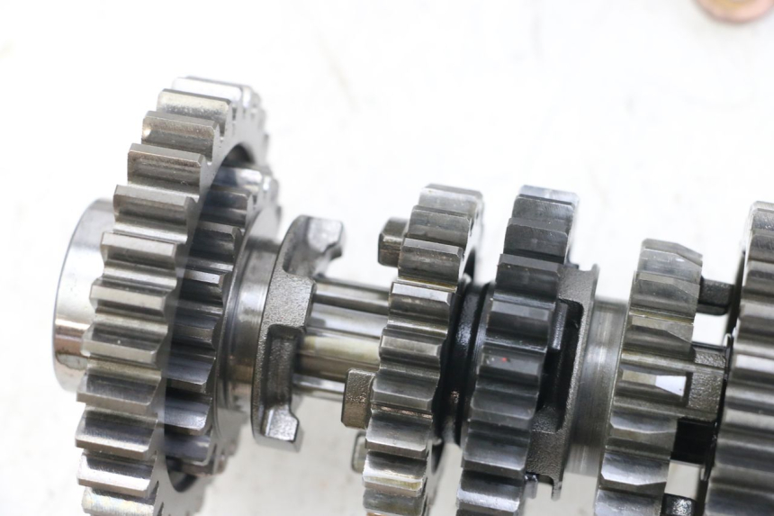 photo de SKRZYNIA BIEGÓW SUZUKI GSX E 250 (1982 - 1983) - Szczegóły charakterystyczne