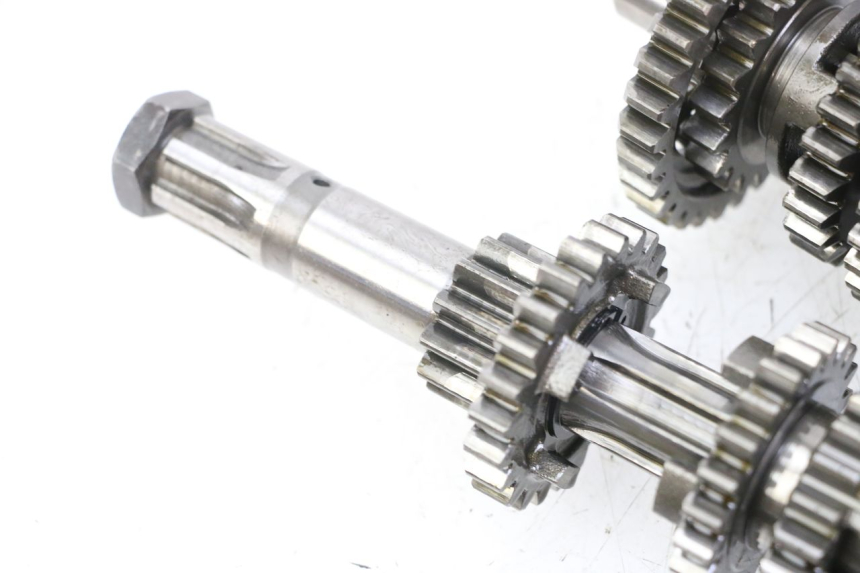 photo de SKRZYNIA BIEGÓW HYOSUNG GTR 125 (2006 - 2008) - Szczegóły charakterystyczne