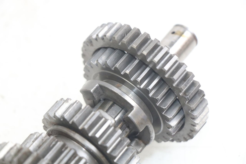 photo de SKRZYNIA BIEGÓW SYM HUSKY 125 (1999 - 2005) - Zbliżenie komponentów