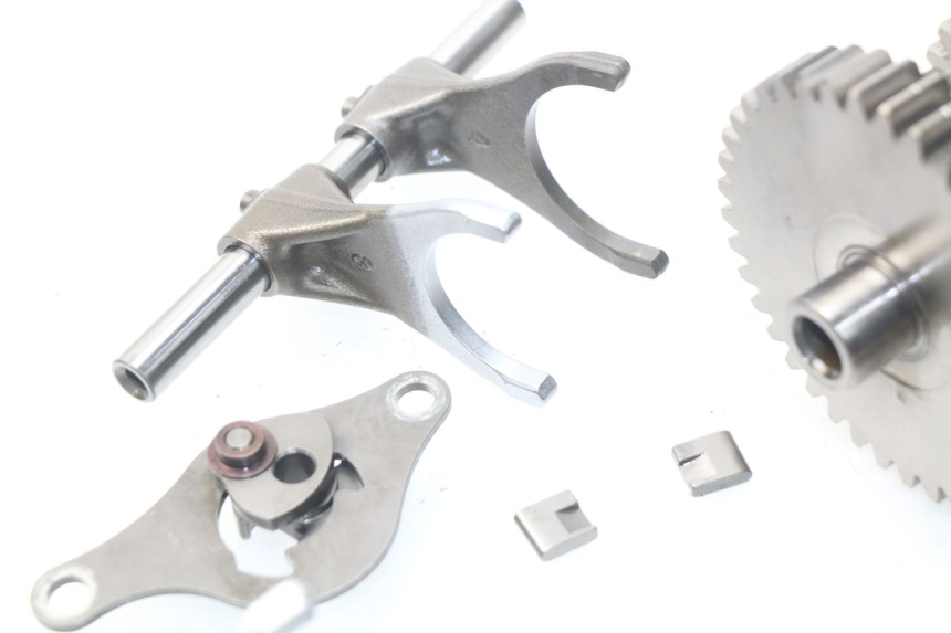 photo de SKRZYNIA BIEGÓW HONDA INTEGRA NC D 750 (2016 - 2018) - Zoom jakości