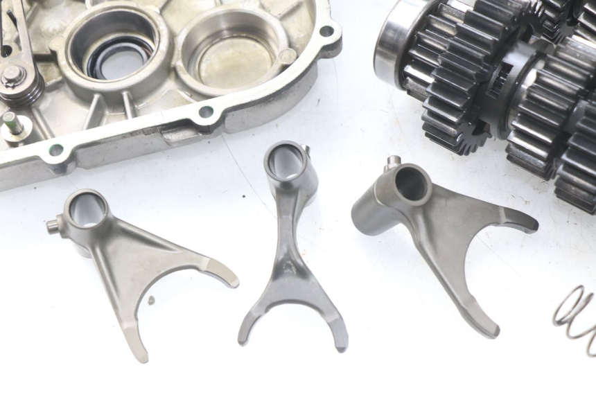 photo de SKRZYNIA BIEGÓW BMW K100 1000 (1982 - 1990) - Struktura - zbliżenie