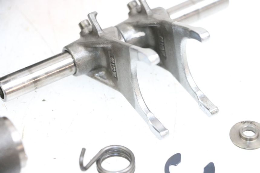 photo de SKRZYNIA BIEGÓW KAWASAKI NINJA 400 (2018 - 2023) - Widok profilu