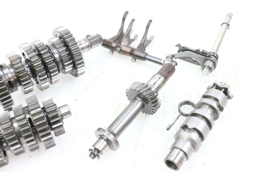 photo de SKRZYNIA BIEGÓW MOTO GUZZI NORGE 8V GT 1200 (2011 - 2016) - Kontrola wizualna