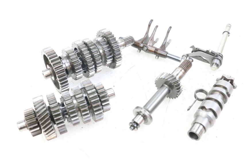 photo de SKRZYNIA BIEGÓW MOTO GUZZI NORGE 8V GT 1200 (2011 - 2016) - Szczegół części