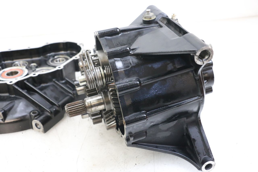 photo de SKRZYNIA BIEGÓW MOTO GUZZI NORGE 8V GT 1200 (2011 - 2016) - Zbliżenie techniczne