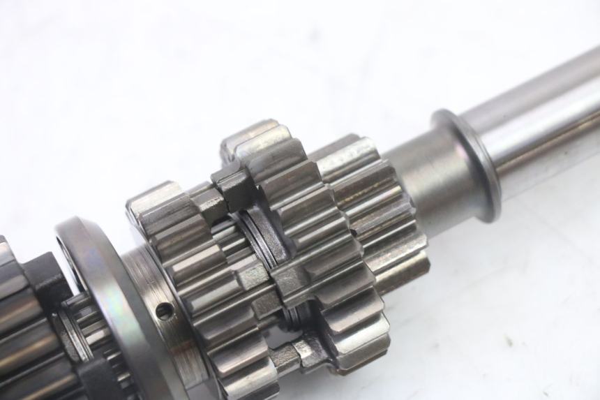 photo de SKRZYNIA BIEGÓW HONDA NTV DEAUVILLE 650 (2001 - 2006) - Alternatywny kąt